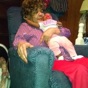 Meet your Posher, Victoria